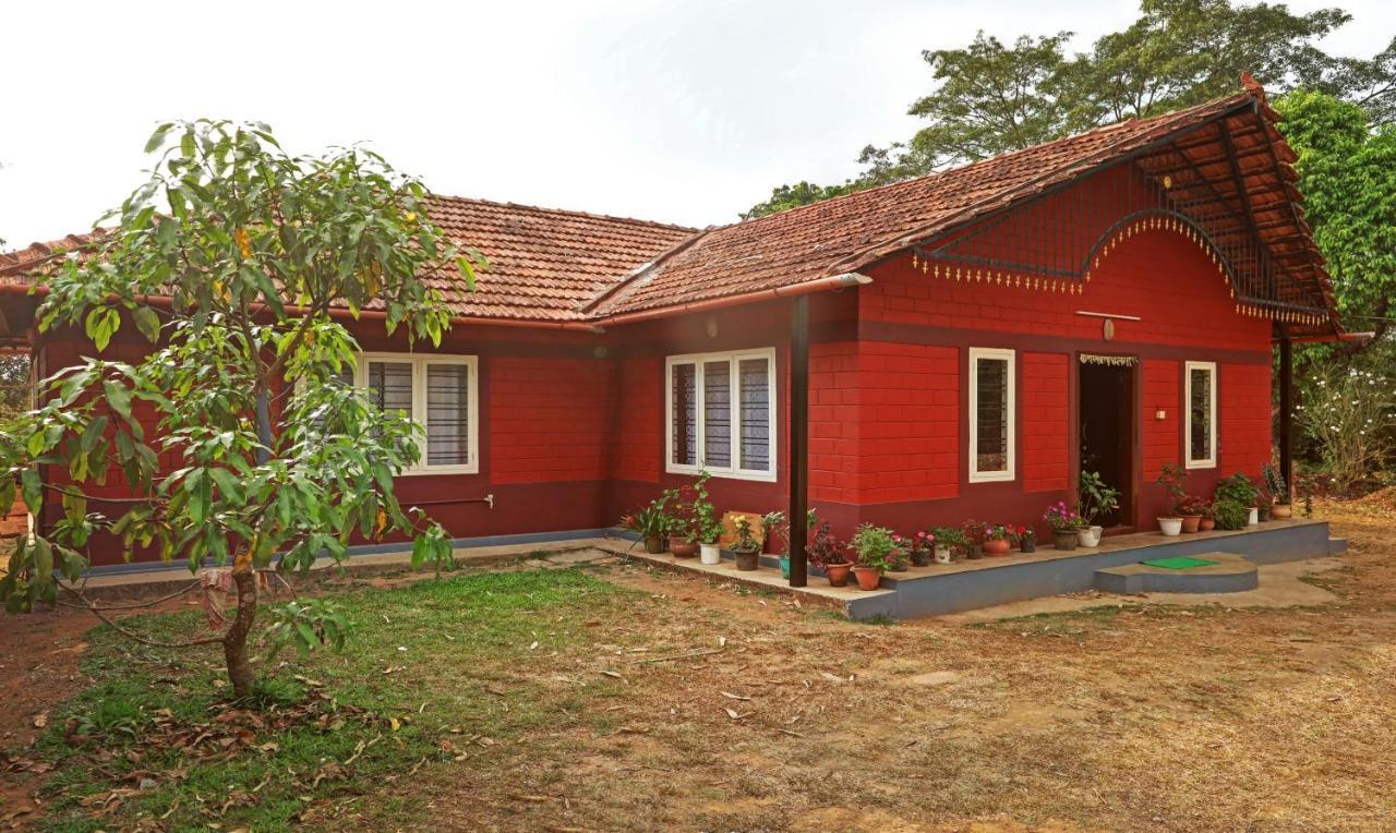 Hotel Allaranda Homestay Madikeri Eksteriør bilde
